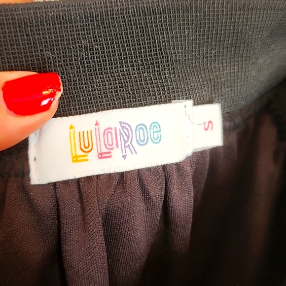 Lularoe OG Retired Lola midi skirt. Unicorn black lace - Picture 3 of 4